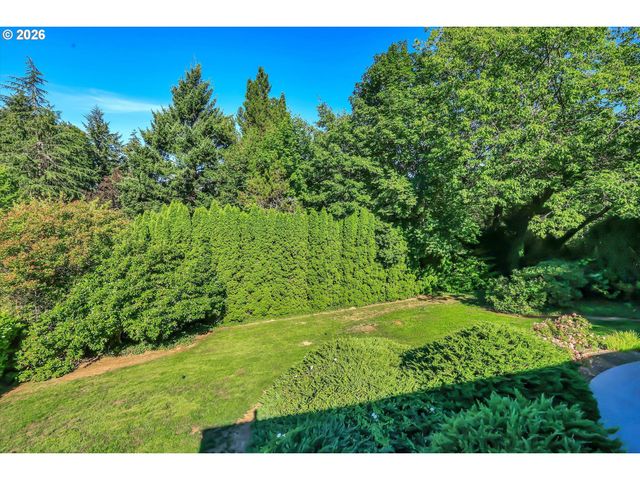 785 Sw 84TH Ave, Portland, OR 97225