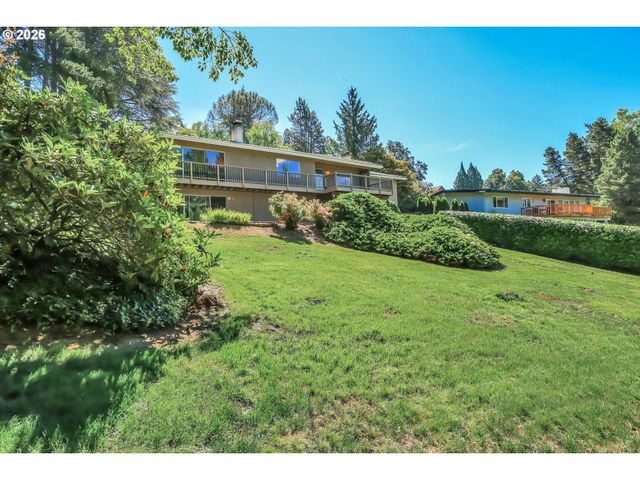 785 Sw 84TH Ave, Portland, OR 97225