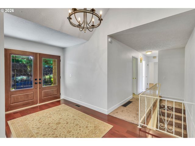 785 Sw 84TH Ave, Portland, OR 97225