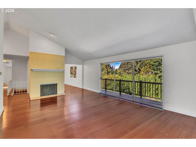 785 Sw 84TH Ave, Portland, OR 97225