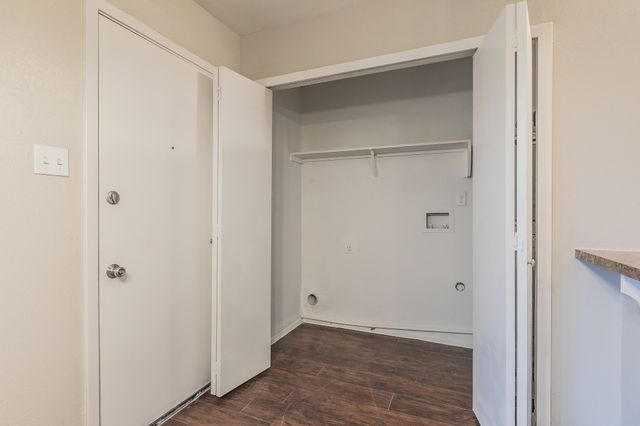 2817 Eddie Place, Fort Worth, TX 76140