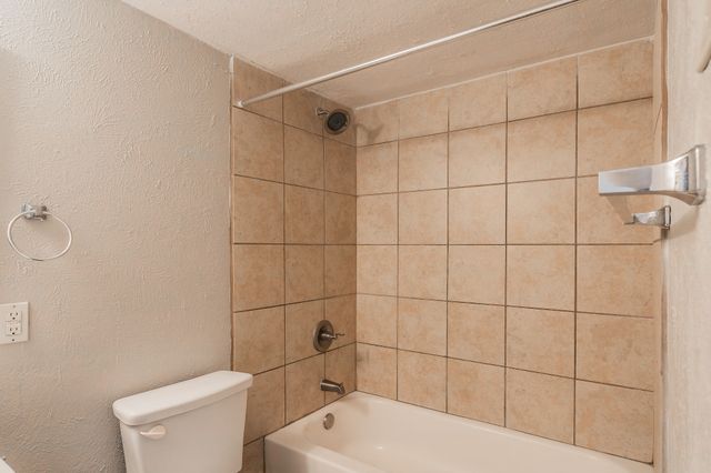 2817 Eddie Place, Fort Worth, TX 76140