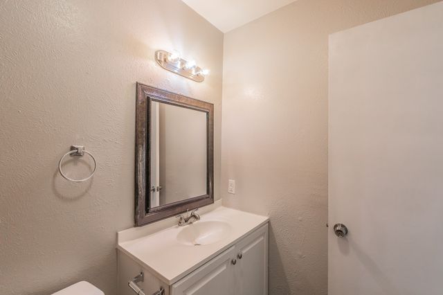 2817 Eddie Place, Fort Worth, TX 76140