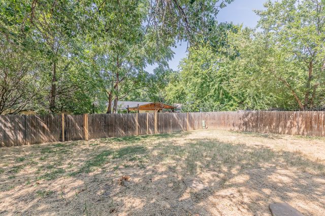 2817 Eddie Place, Fort Worth, TX 76140