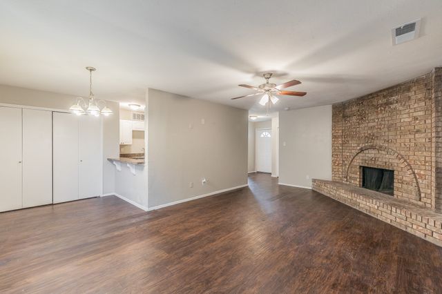 2817 Eddie Place, Fort Worth, TX 76140