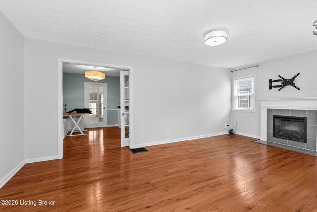 3311 Nanz Ave, Louisville, KY 40207