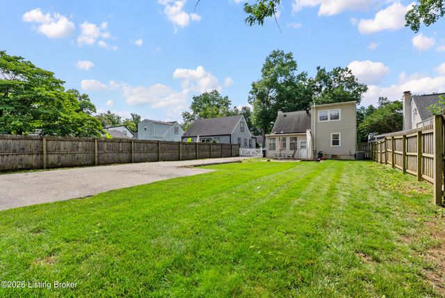 3311 Nanz Ave, Louisville, KY 40207