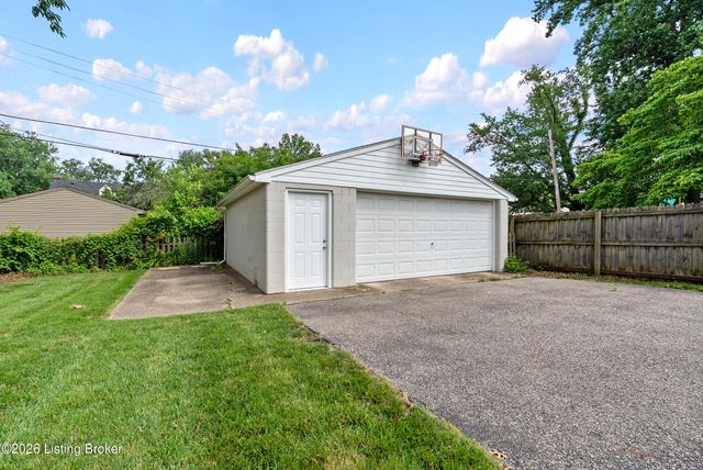 3311 Nanz Ave, Louisville, KY 40207