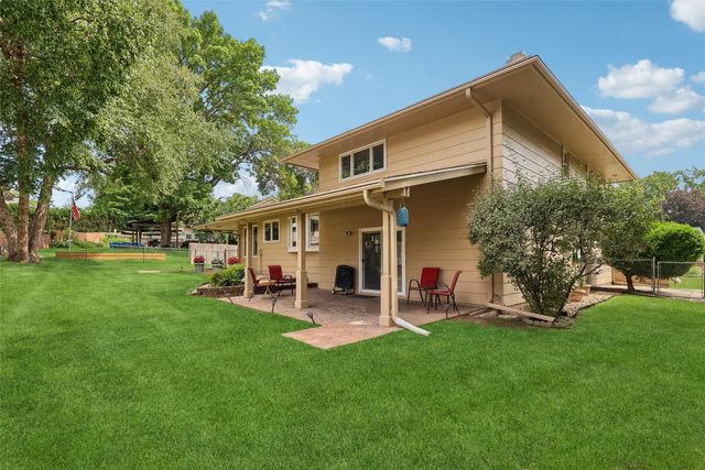 900 44th Street, West Des Moines, IA 50265