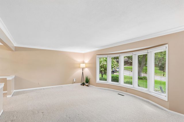 900 44th Street, West Des Moines, IA 50265