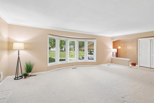 900 44th Street, West Des Moines, IA 50265