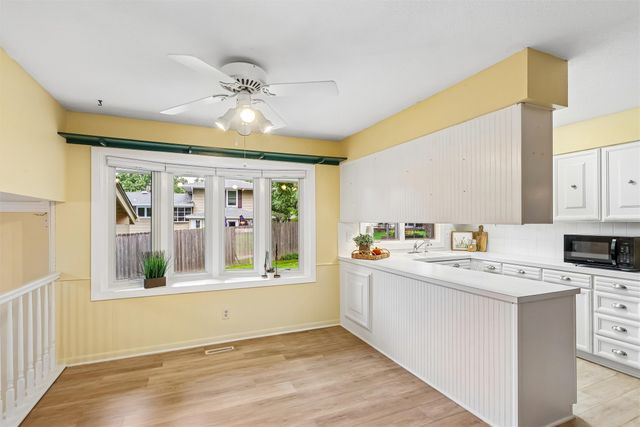 900 44th Street, West Des Moines, IA 50265