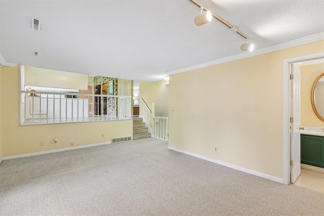 900 44th Street, West Des Moines, IA 50265