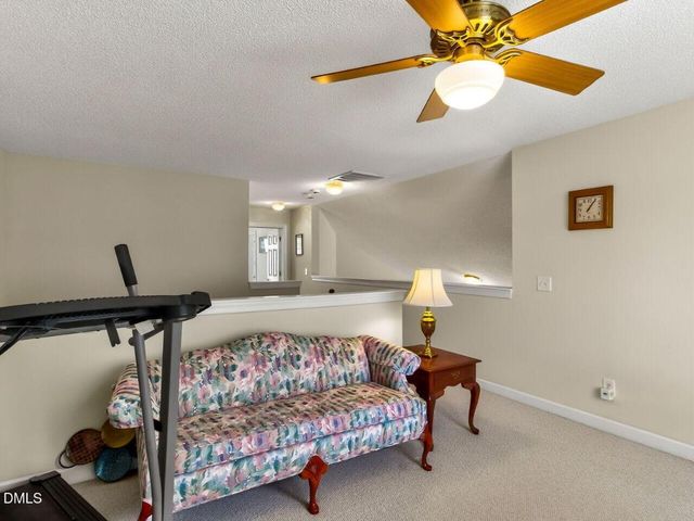 408 Knotts Valley Lane, Cary, NC 27519