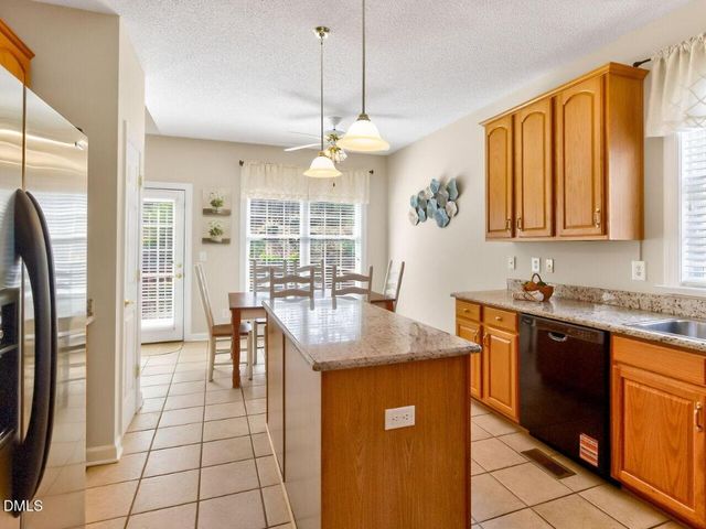 408 Knotts Valley Lane, Cary, NC 27519