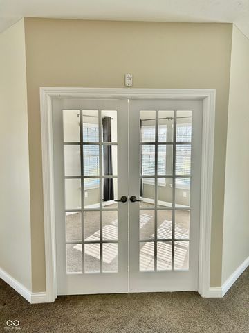 98 E Wind Chime Circle, Greenwood, IN 46143