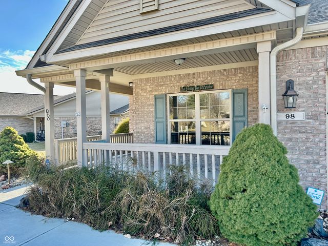 98 E Wind Chime Circle, Greenwood, IN 46143