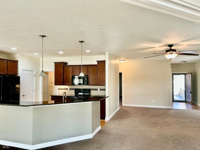 98 E Wind Chime Circle, Greenwood, IN 46143