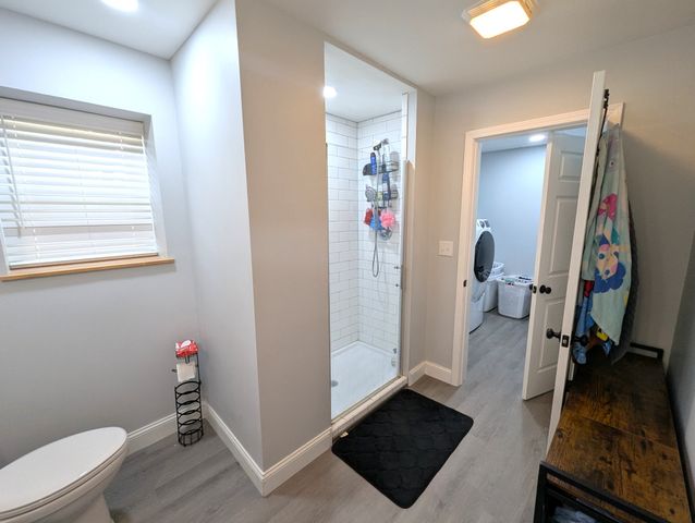 1208 E Blythe St, Paris, TN 38242