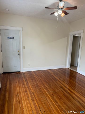 48-50 Bliss Street 3rd Flr. East, Hartford, CT 06114