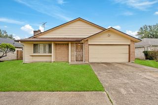 8702 Moonlight Forest Drive, Houston, TX 77088