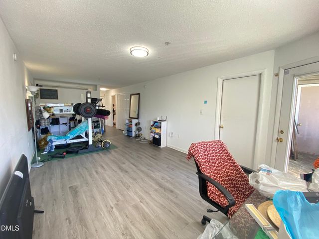 1220 University Court 203, Raleigh, NC 27606