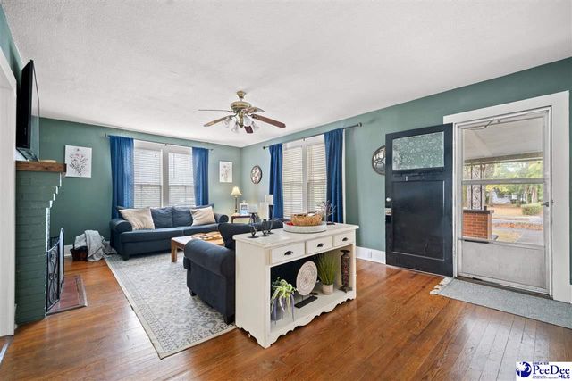 222 E Wine, Mullins, SC 29574