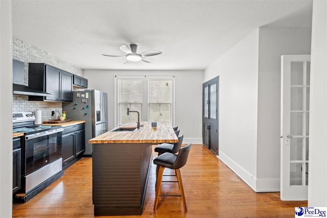 222 E Wine, Mullins, SC 29574