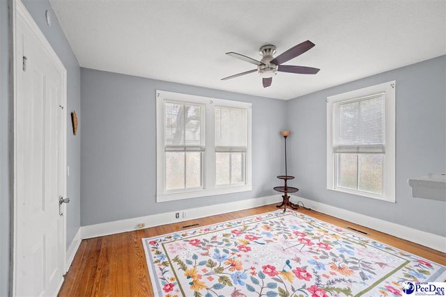 222 E Wine, Mullins, SC 29574