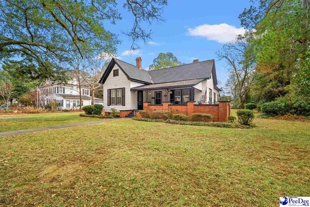 222 E Wine, Mullins, SC 29574