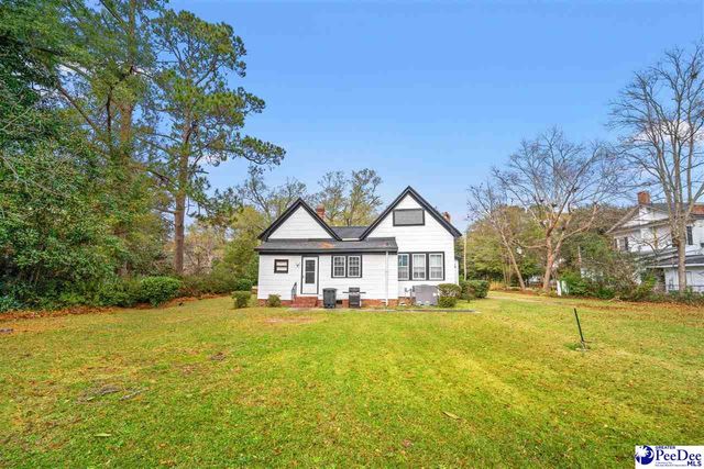 222 E Wine, Mullins, SC 29574