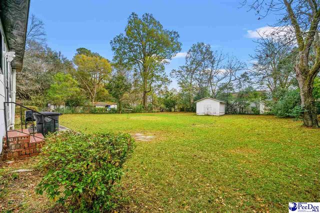 222 E Wine, Mullins, SC 29574