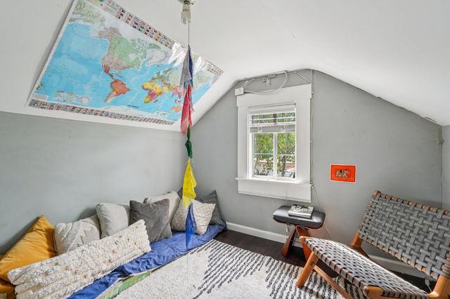 3425 50th St, Sacramento, CA 95820