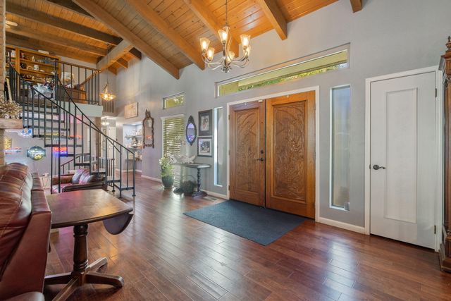 3728 W Nicholas Avenue, Visalia, CA 93291