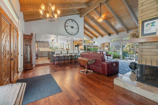 3728 W Nicholas Avenue, Visalia, CA 93291