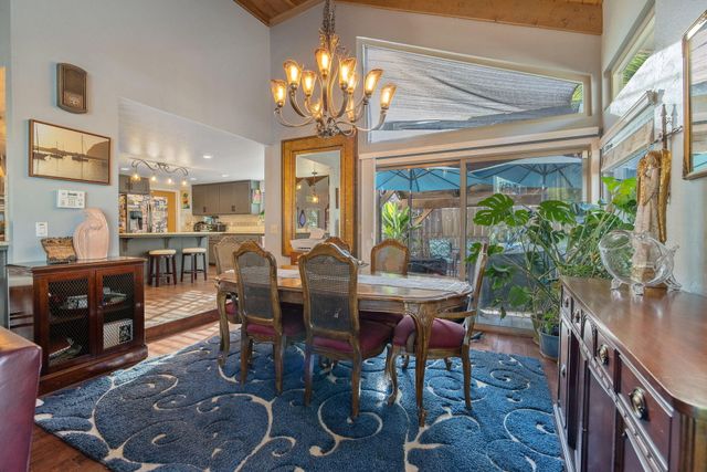 3728 W Nicholas Avenue, Visalia, CA 93291