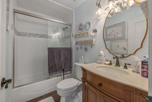 3728 W Nicholas Avenue, Visalia, CA 93291