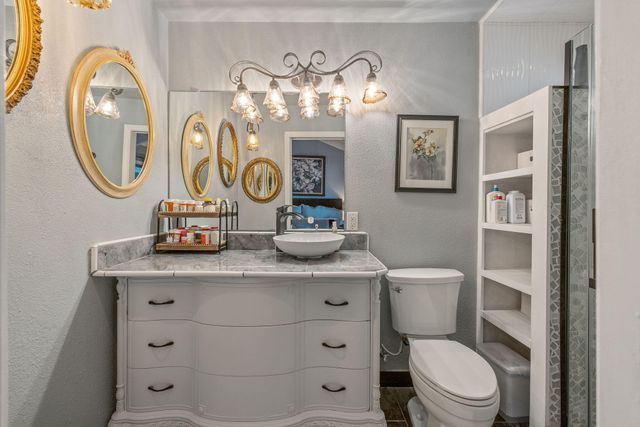 3728 W Nicholas Avenue, Visalia, CA 93291