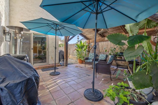 3728 W Nicholas Avenue, Visalia, CA 93291