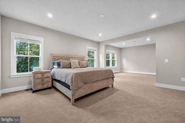 43113 BITTER PERSIMMON CT, Centreville, VA 20120