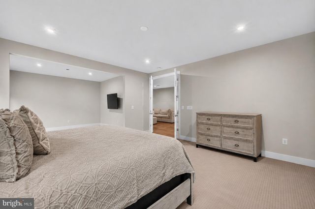 43113 BITTER PERSIMMON CT, Centreville, VA 20120