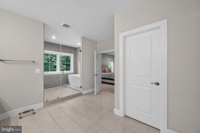 43113 BITTER PERSIMMON CT, Centreville, VA 20120