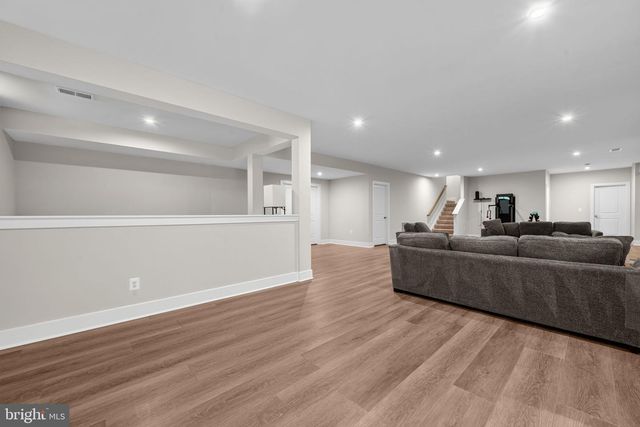 43113 BITTER PERSIMMON CT, Centreville, VA 20120