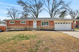 9840 Lakeford Lane, St Louis, MO 63123