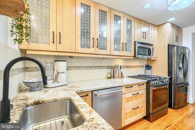811 WILLIAM ST, Baltimore, MD 21230