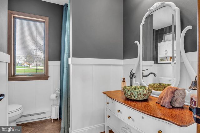 300 HOLLOWBROOK DR, Carlisle, PA 17013