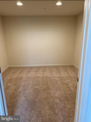 401 LENAPE WAY, Claymont, DE 19703