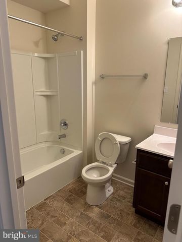 401 LENAPE WAY, Claymont, DE 19703