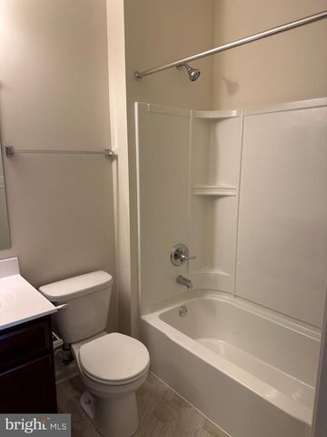 401 LENAPE WAY, Claymont, DE 19703