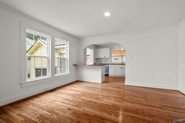 935 Oakview Avenue, Gadsden, AL 35901